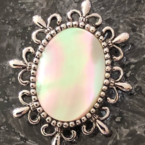 Sarah Coventry, Pearl Brooch, Slide Necklace, Grapes, Leaves, Rhinestones, GUC - Picture 11 of 15